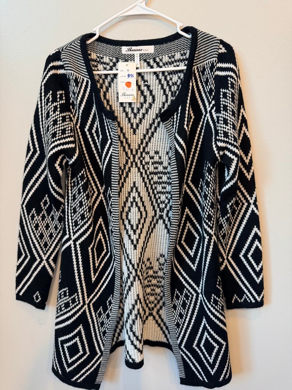 Banana U.S.A. Black White Geometric Aztec Diamond Open Front Cardigan Sweater M